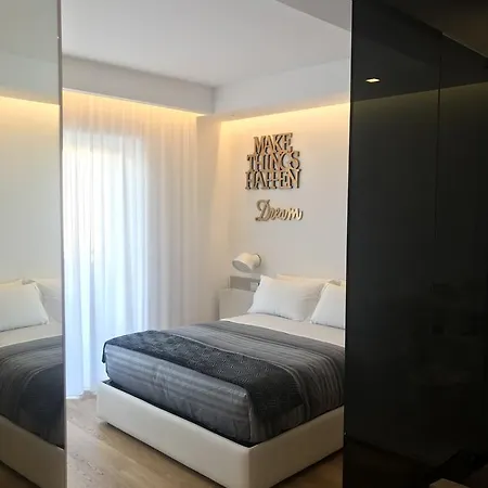 Myhome 75 Premium Luxury 4* Пескара